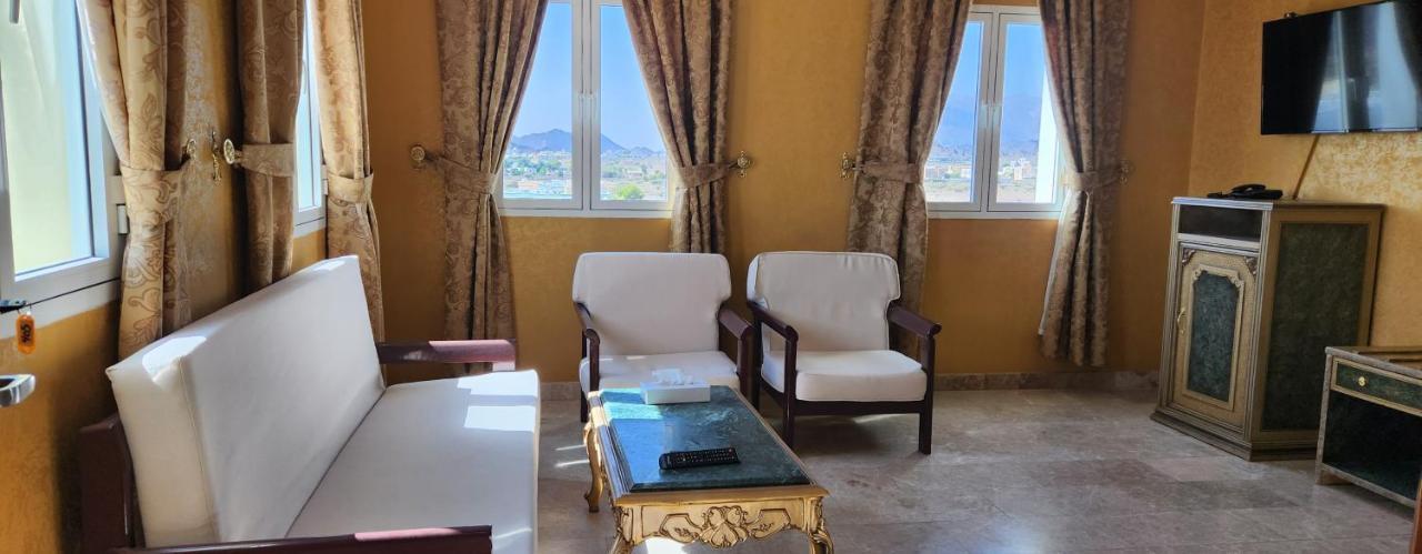 Jibreen Hotel Bahlāʼ Екстериор снимка